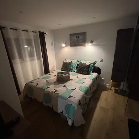 T2 Au Calme Apartment *